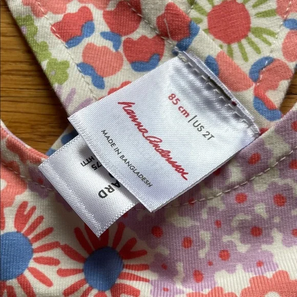 Hanna Andersson - Baby Print Crossback Dress & Bloomer Set in Sea Daisy - Picture 4 of 12